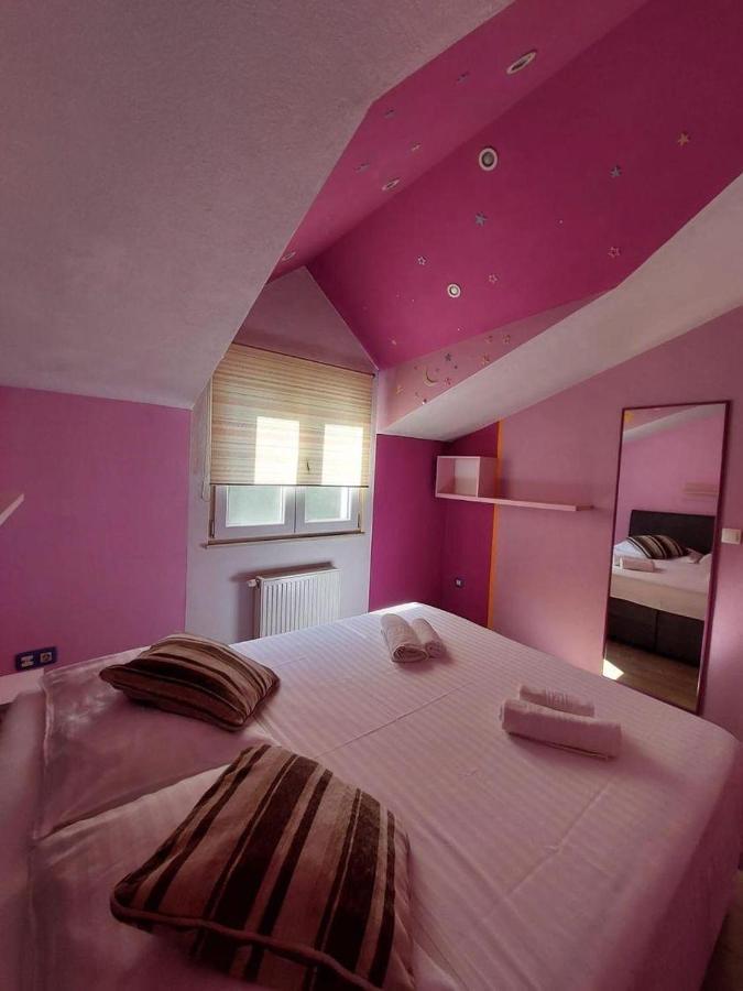 Guest House Klara Солин Екстер'єр фото